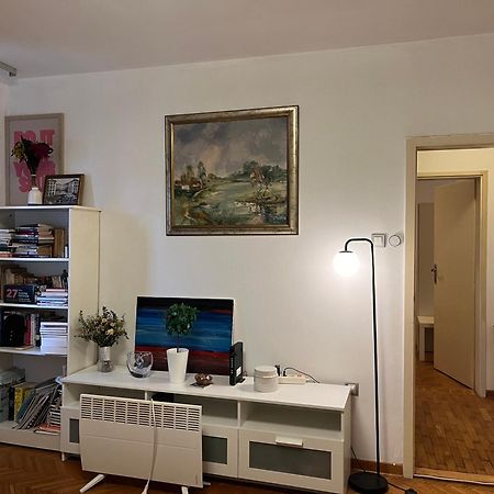 Istanbul Apartment 2 Белград Екстериор снимка