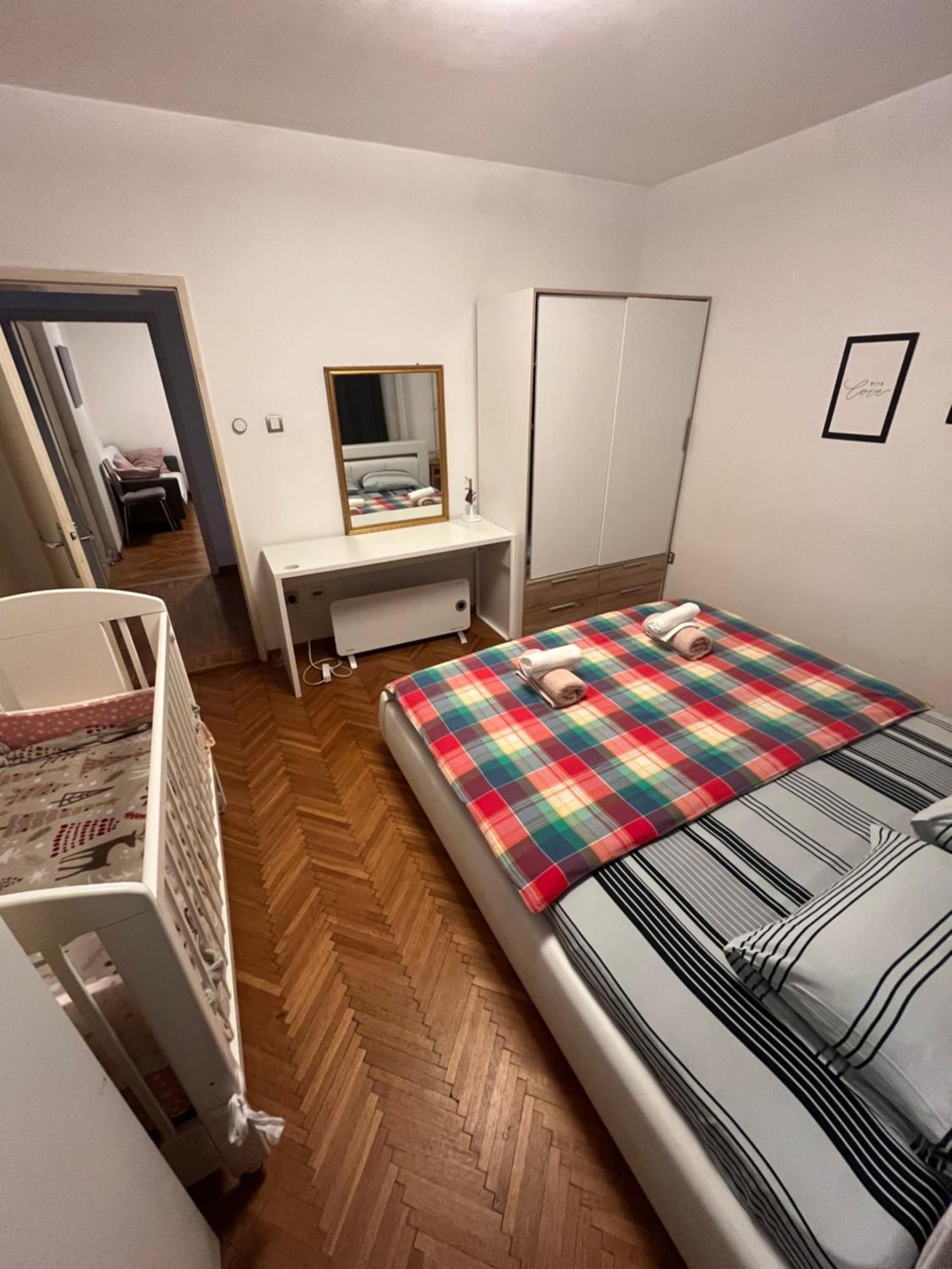 Istanbul Apartment 2 Белград Екстериор снимка